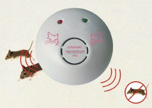 Elektrisks grauzēju atbaidītajs ar ultraskaņu