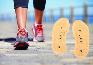 Dziednieciskās apavu iekšzoles ar magnētiem un masāžas elementiem